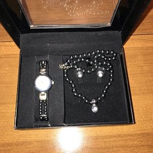 Jewelry set with box